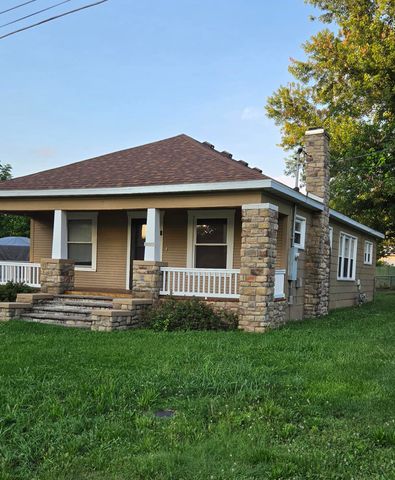 2214 N Fay Avenue, Springfield, MO 65803