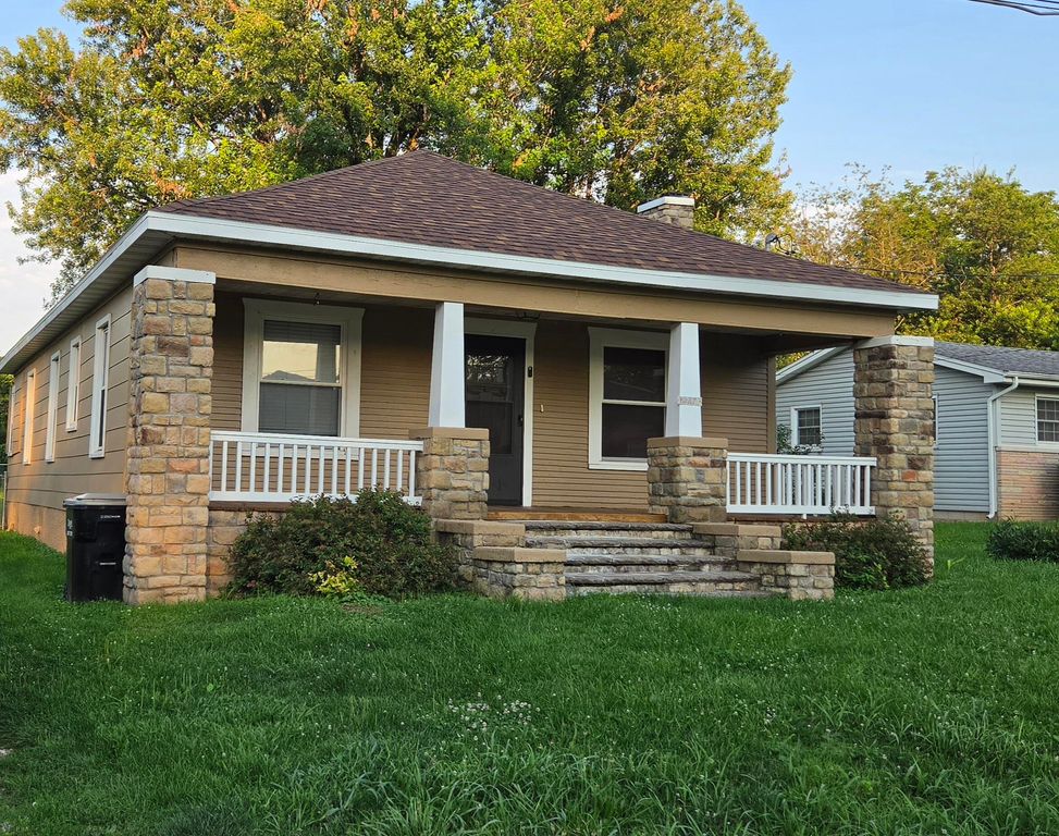 2214 N Fay Avenue, Springfield, MO 65803