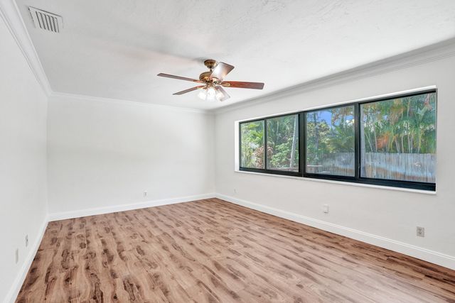 11927 SW 57th Court, Cooper City, FL 33330