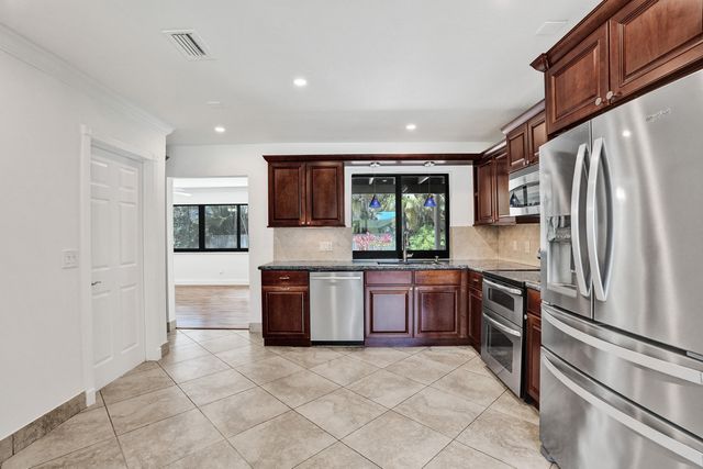 11927 SW 57th Court, Cooper City, FL 33330