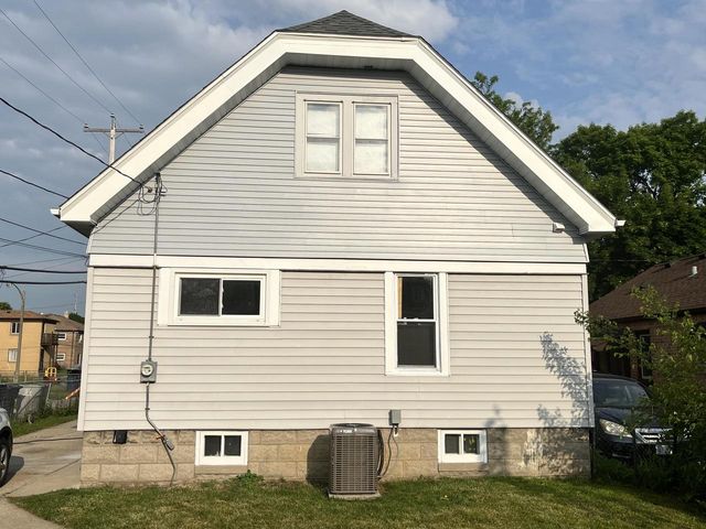 4822 N 18th STREET, Milwaukee, WI 53209