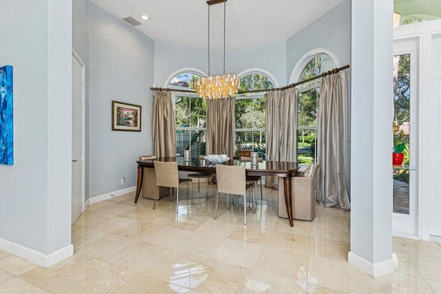 2450 NW 41st Street, Boca Raton, FL 33431