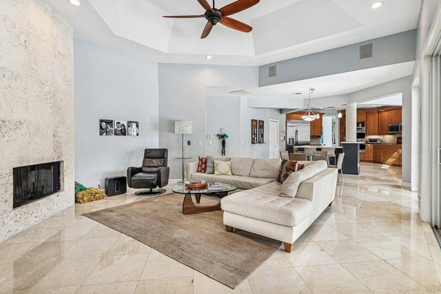 2450 NW 41st Street, Boca Raton, FL 33431