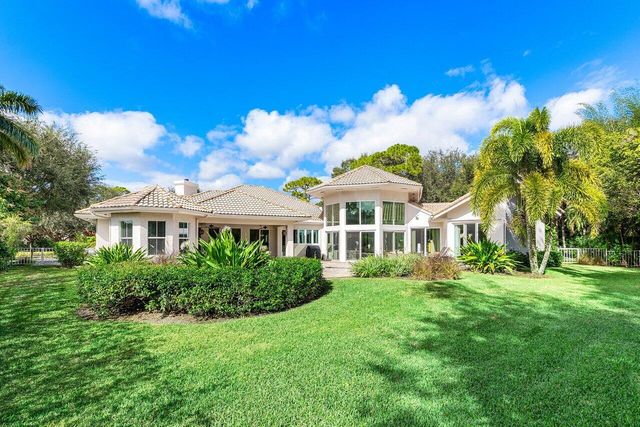 2450 NW 41st Street, Boca Raton, FL 33431