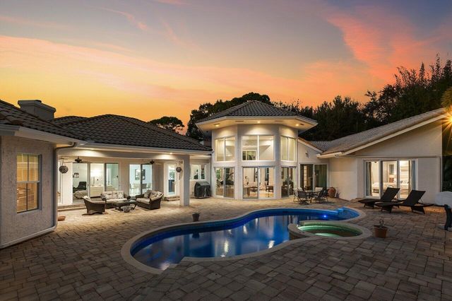 2450 NW 41st Street, Boca Raton, FL 33431