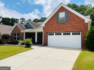 5750 Crest Hill Drive, Buford, GA 30518