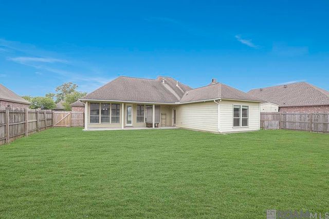 14084 Deep Creek Dr, Gonzales, LA 70737