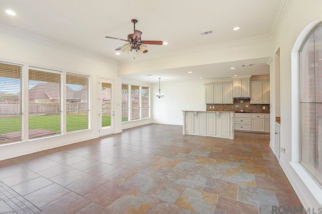 14084 Deep Creek Dr, Gonzales, LA 70737