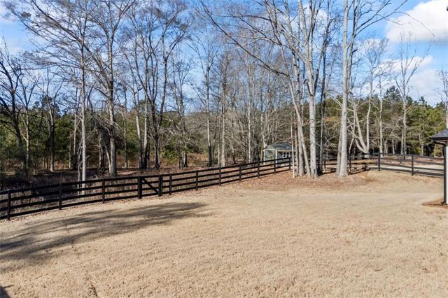 152 White Oak Way, Monroe, GA 30655