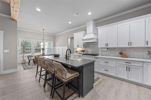 152 White Oak Way, Monroe, GA 30655