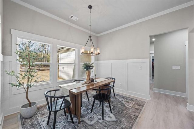 152 White Oak Way, Monroe, GA 30655