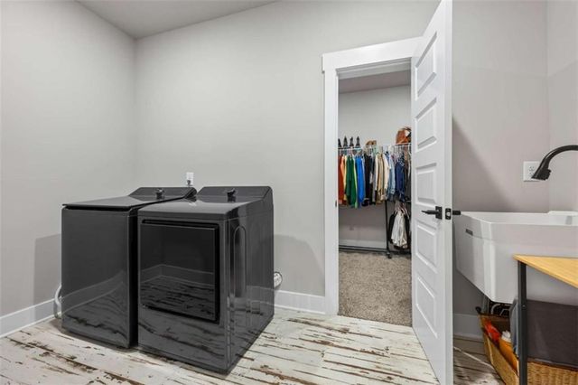 152 White Oak Way, Monroe, GA 30655