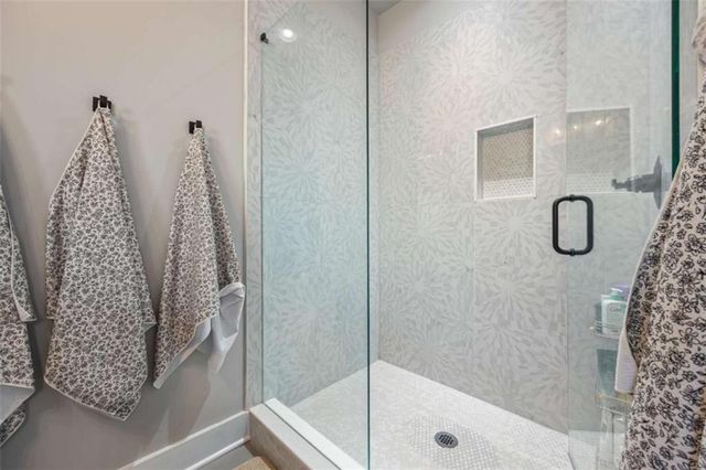 152 White Oak Way, Monroe, GA 30655