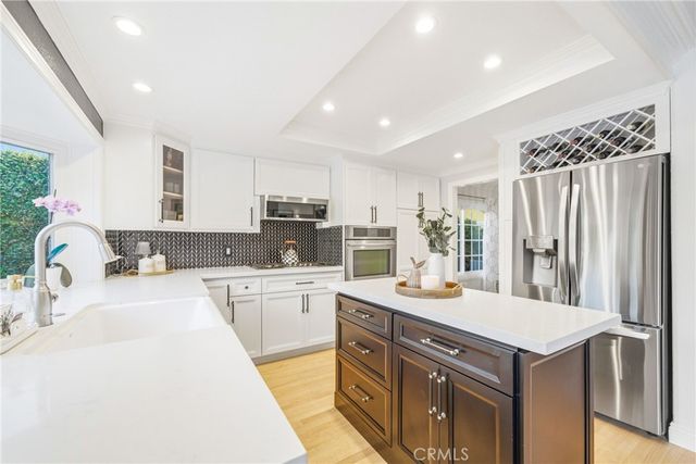 2809 S Diamond Street, Santa Ana, CA 92704