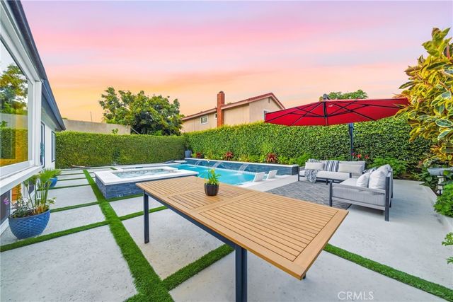 2809 S Diamond Street, Santa Ana, CA 92704