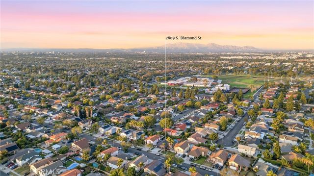 2809 S Diamond Street, Santa Ana, CA 92704