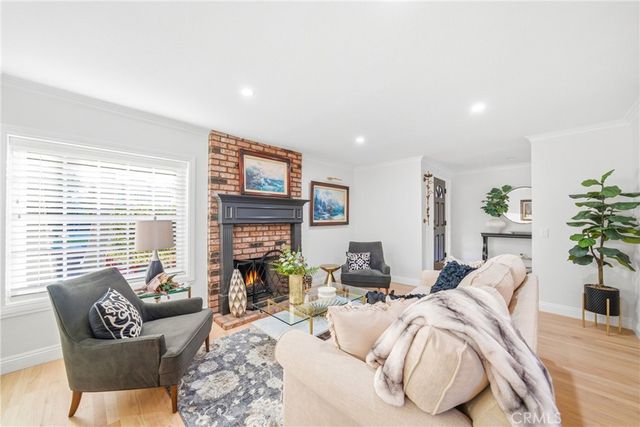 2809 S Diamond Street, Santa Ana, CA 92704