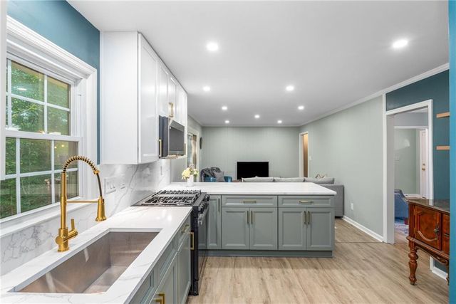 2019 Ellwyn Drive, Atlanta, GA 30341