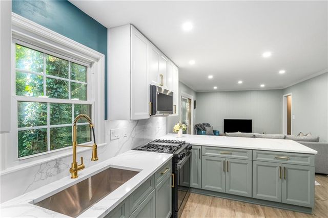 2019 Ellwyn Drive, Atlanta, GA 30341