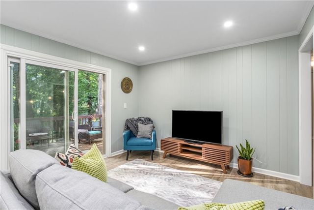 2019 Ellwyn Drive, Atlanta, GA 30341