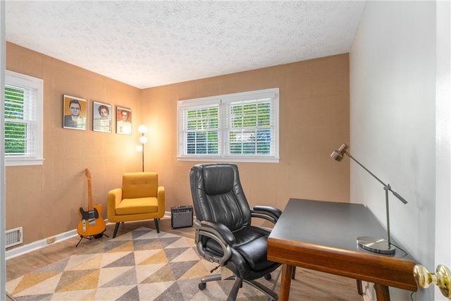 2019 Ellwyn Drive, Atlanta, GA 30341