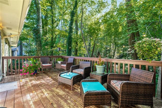 2019 Ellwyn Drive, Atlanta, GA 30341