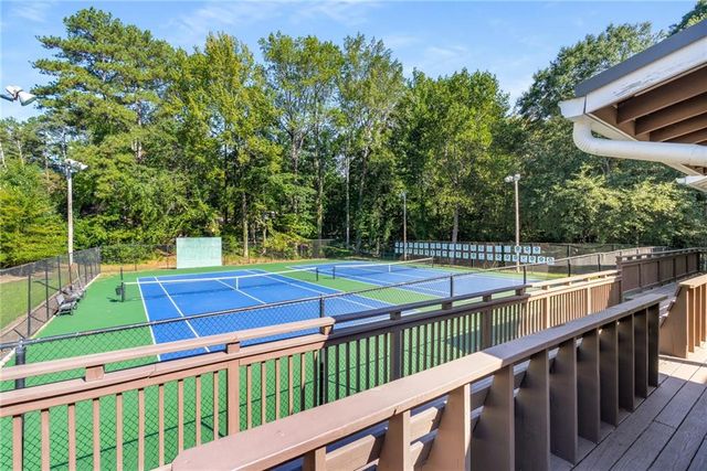 2019 Ellwyn Drive, Atlanta, GA 30341