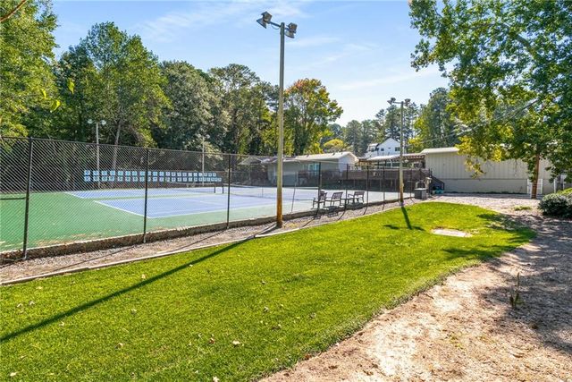 2019 Ellwyn Drive, Atlanta, GA 30341