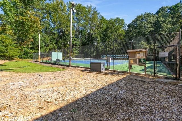 2019 Ellwyn Drive, Atlanta, GA 30341