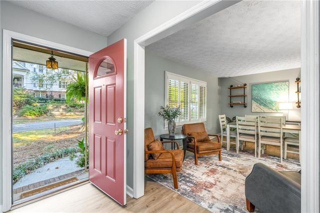 2019 Ellwyn Drive, Atlanta, GA 30341