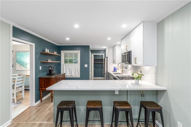 2019 Ellwyn Drive, Atlanta, GA 30341