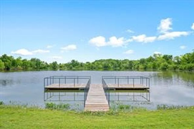 1100 Vz County Road 3419, Wills Point, TX 75169