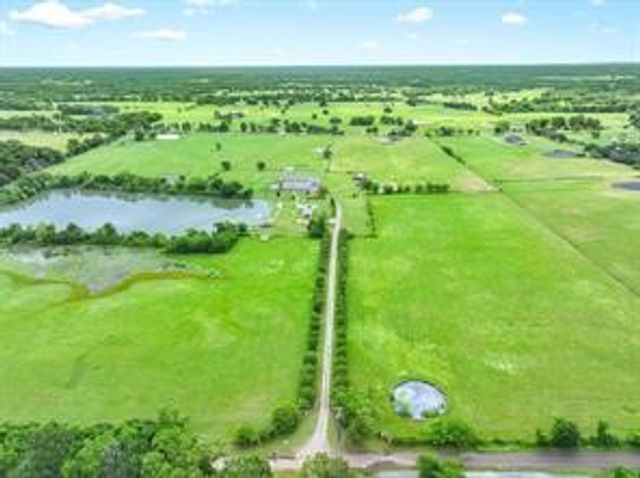 1100 Vz County Road 3419, Wills Point, TX 75169
