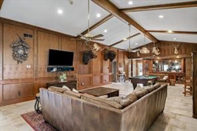 1100 Vz County Road 3419, Wills Point, TX 75169