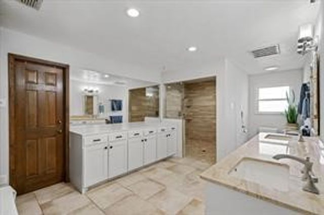 1100 Vz County Road 3419, Wills Point, TX 75169