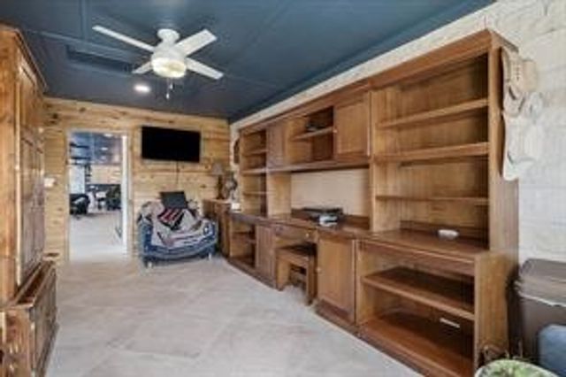 1100 Vz County Road 3419, Wills Point, TX 75169