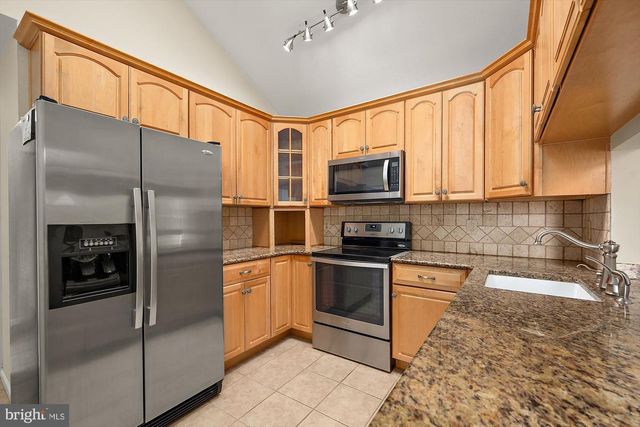 722 HICKMAN DR, Ocean View, DE 19970