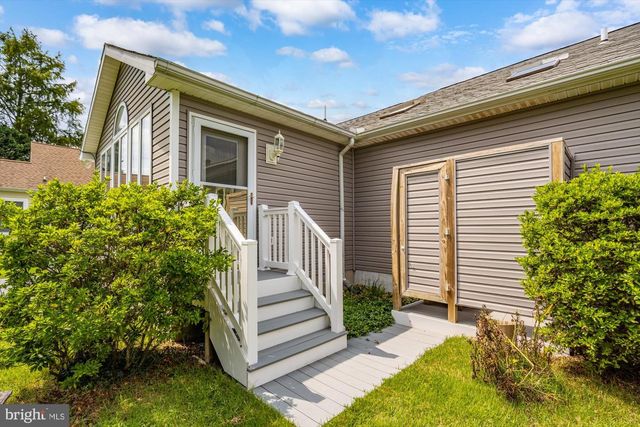 722 HICKMAN DR, Ocean View, DE 19970