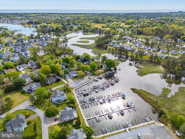 722 HICKMAN DR, Ocean View, DE 19970
