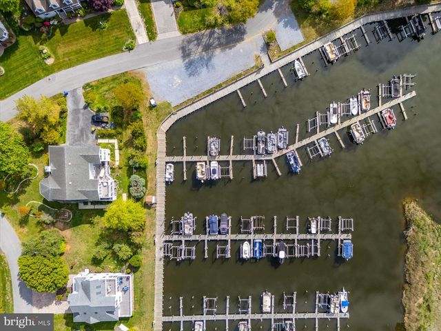 722 HICKMAN DR, Ocean View, DE 19970