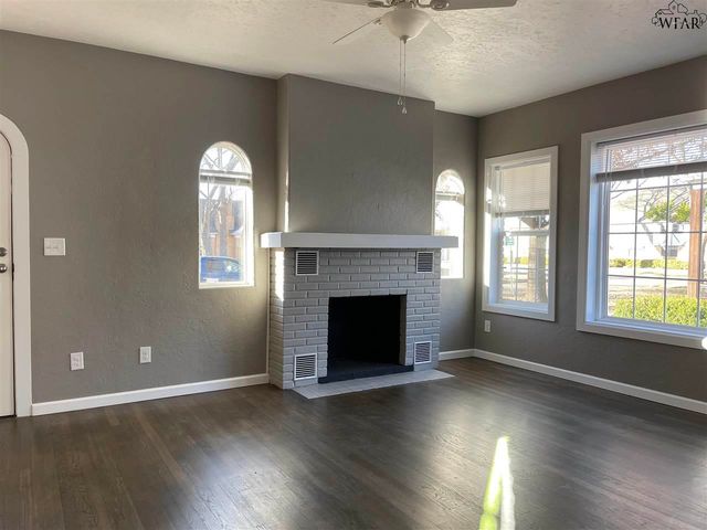 2014 VICTORY AVENUE, Wichita Falls, TX 76301