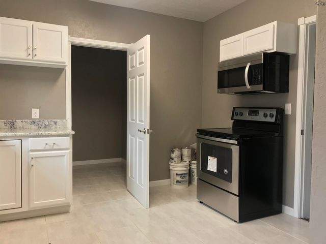 2014 VICTORY AVENUE, Wichita Falls, TX 76301