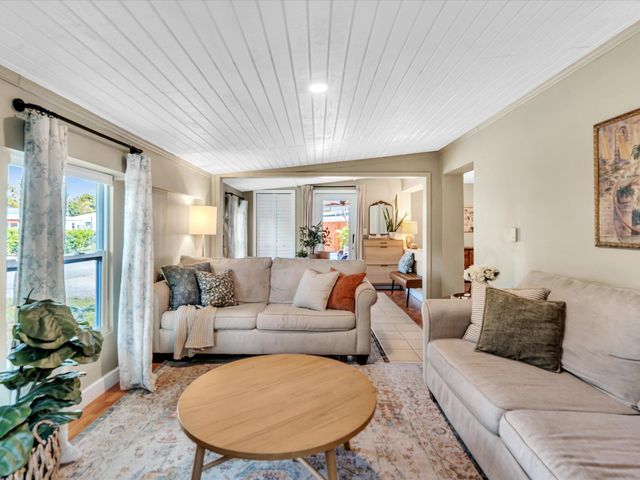 2192 Bonnie Drive, West Palm Beach, FL 33415