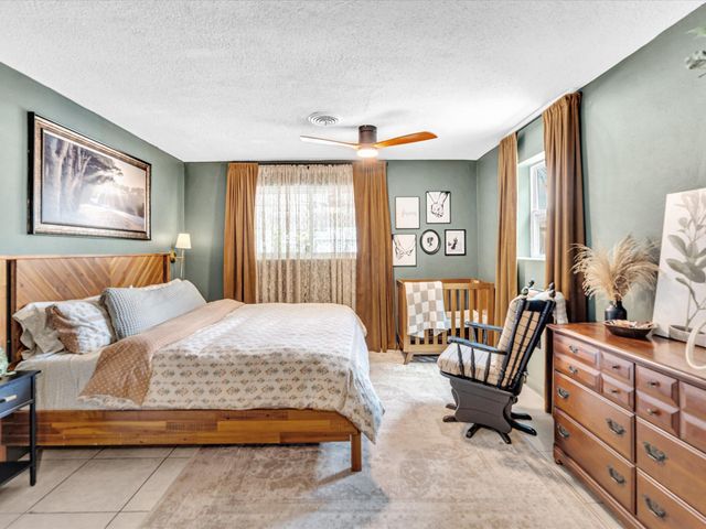 2192 Bonnie Drive, West Palm Beach, FL 33415