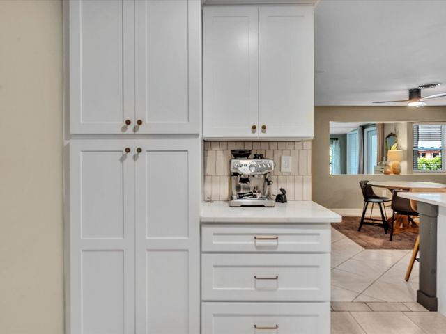 2192 Bonnie Drive, West Palm Beach, FL 33415