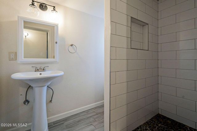 49 E Adams Street, Tucson, AZ 85705