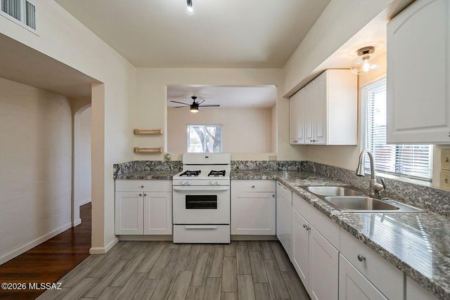 49 E Adams Street, Tucson, AZ 85705