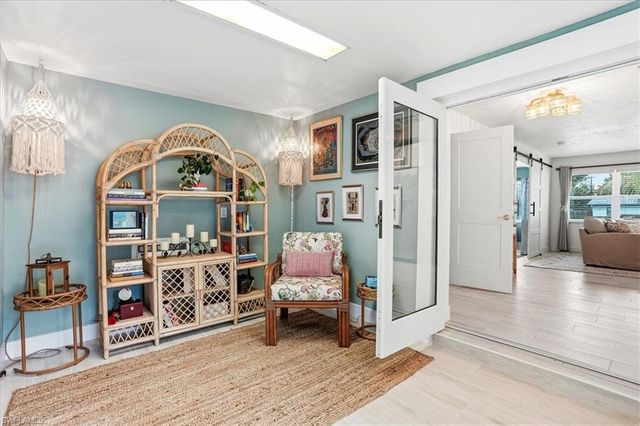 3880 Estey AVE, Naples, FL 34104