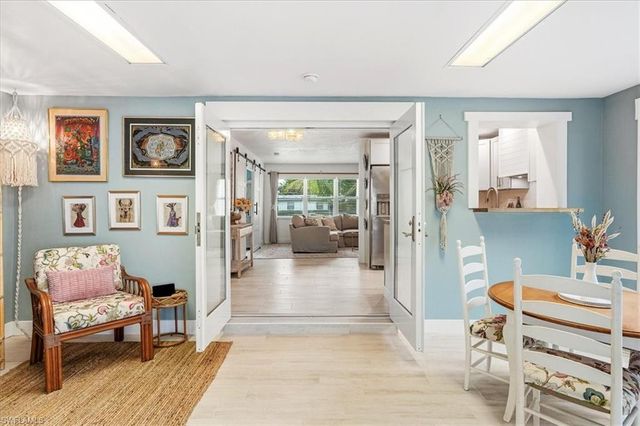 3880 Estey AVE, Naples, FL 34104