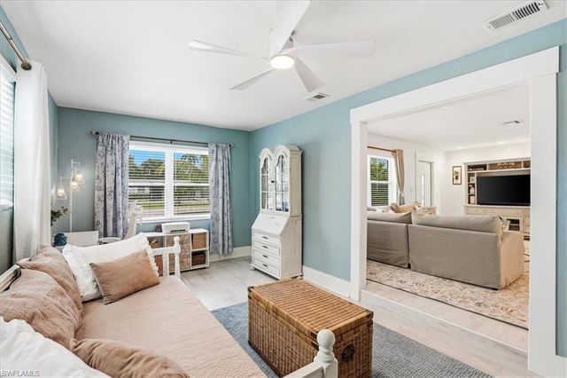 3880 Estey AVE, Naples, FL 34104